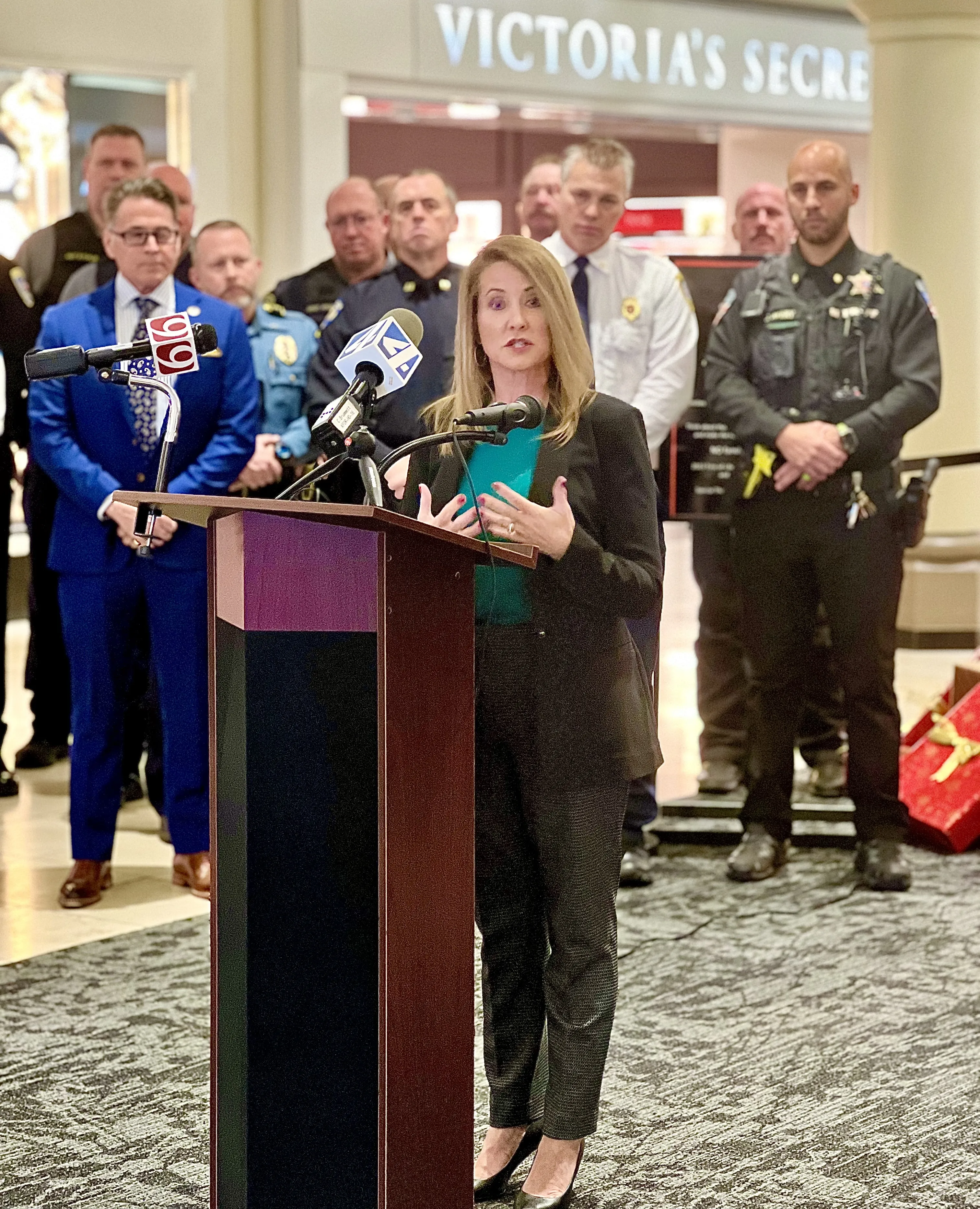 Kristy Murrow Speaking at Tree of Life Event